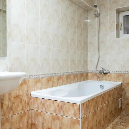 Casa Gabriela בוקרשט