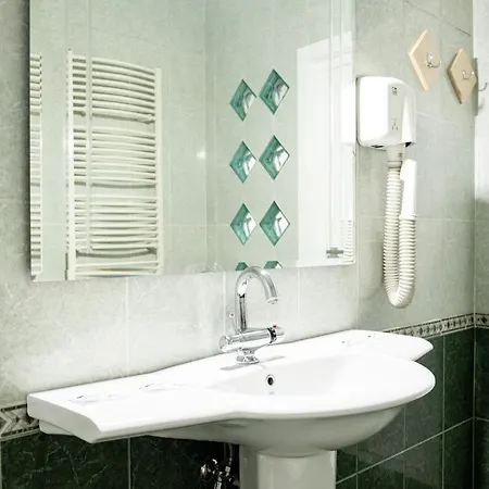 Turistica Casa Gabriela 3*