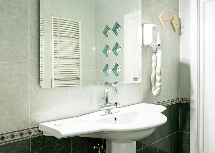 Turistica Casa Gabriela 3*